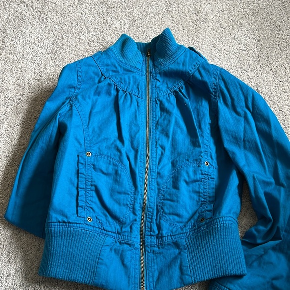 Blue Jacket - Picture 7 of 7